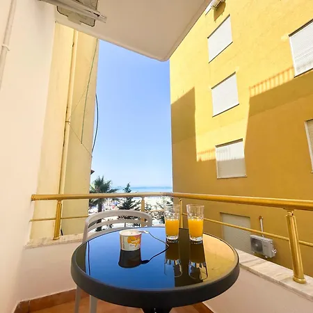 Apartment Splash 905 *